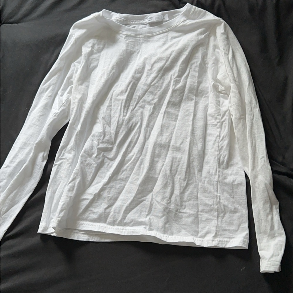 White Hanes long sleeve.